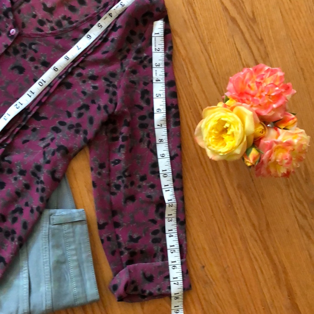 🌺 UO Pins & Needles; Grape/Gray Blouse Sz. XS/S!! - Picture 7 of 8